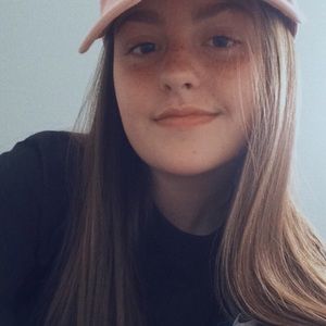 Meet your Posher, Kacie